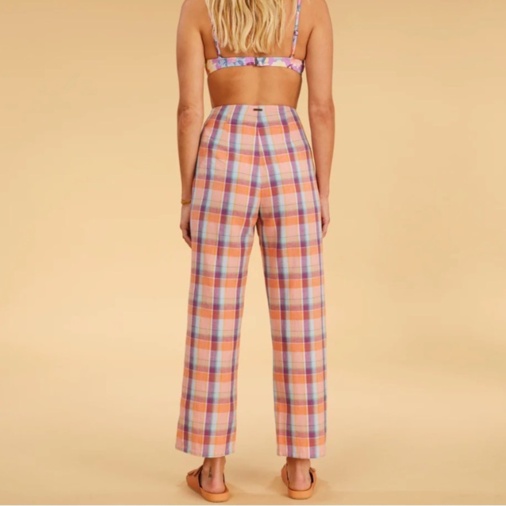 Billabong x Salty Blonde Break Point Pants. New Condition - Picture 9 of 10